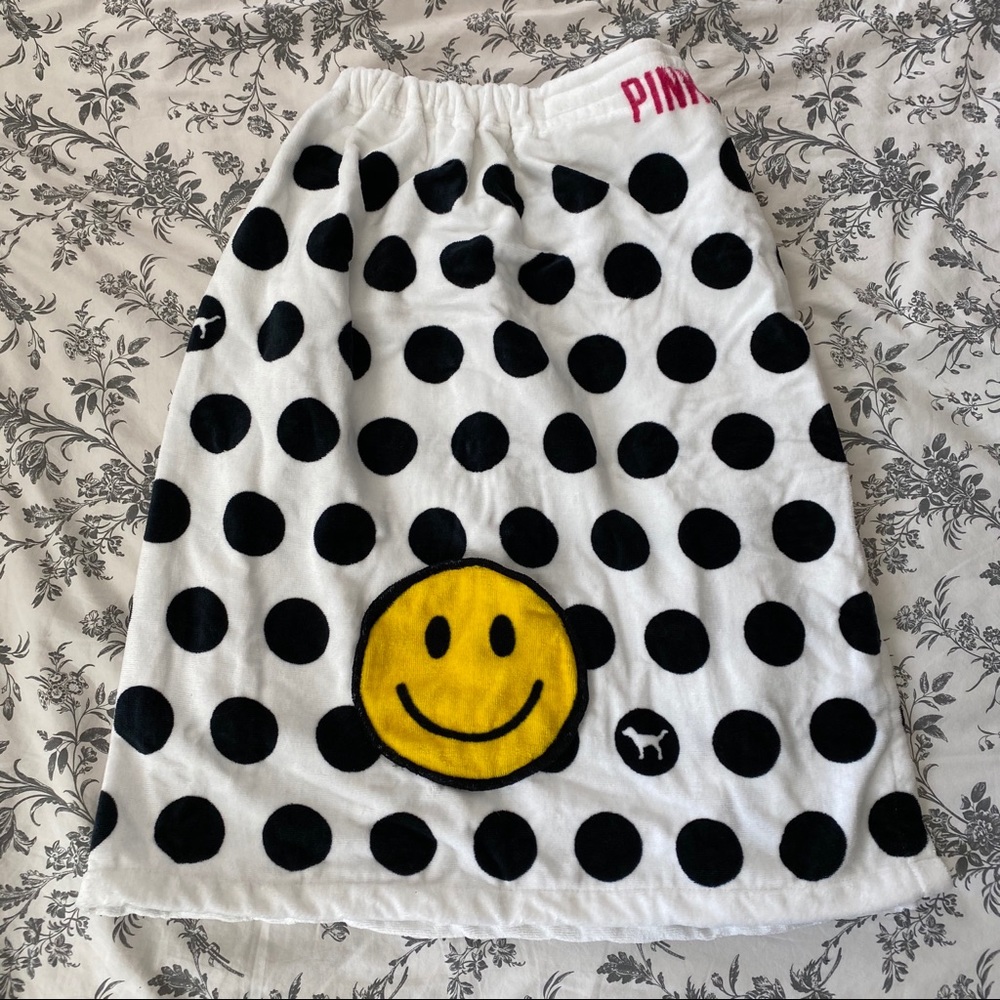 Victoria’s Secret Pink Towel Wrap